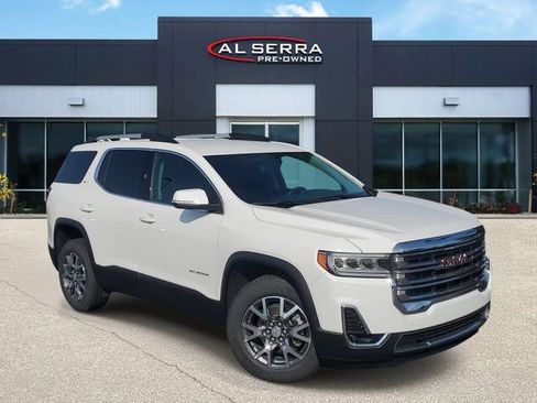 Certified 2023 GMC Acadia SLT AWD/4WD image 1