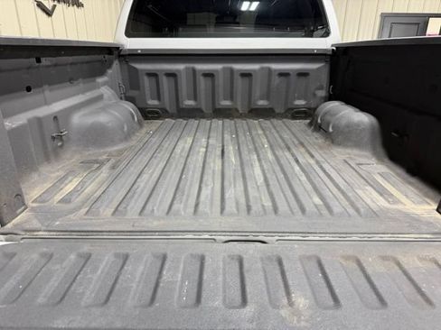 Used 2019 Ford Ranger XL w/ Equipment Group 101A Mid RWD image 10