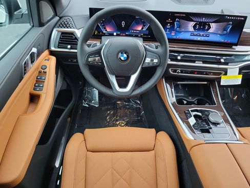 New 2026 BMW X5 xDrive40i w/ Premium Package AWD/4WD image 11