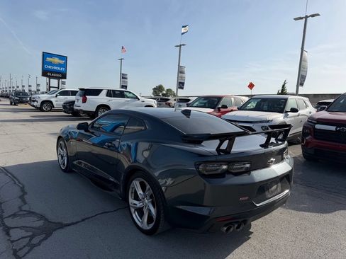 Used 2022 Chevrolet Camaro SS RWD image 4