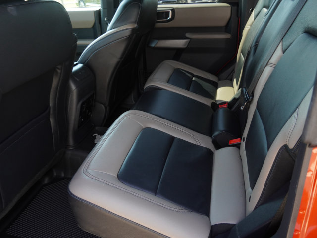 Used 2023 Ford Bronco Wildtrak AWD/4WD image 14
