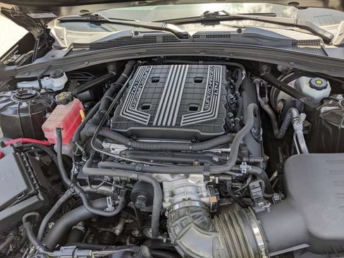 Used 2017 Chevrolet Camaro ZL1 RWD image 11