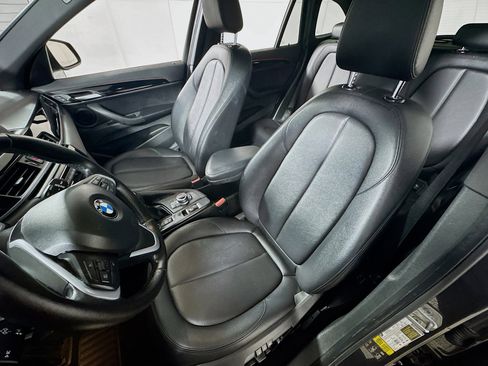Used 2017 BMW X1 xDrive28i image 15