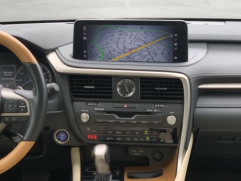 Certified 2022 Lexus RX 450h AWD w/ Premium Package image 31