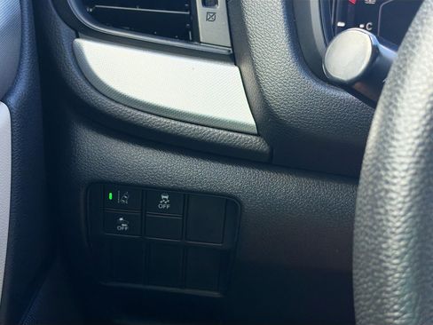 Used 2021 Honda CR-V LX image 32