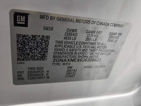 Used 2018 Chevrolet Equinox Premier FWD image 17