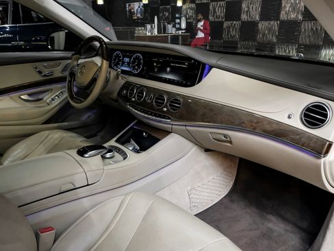 Used 2015 Mercedes-Benz S 550 Sedan image 13