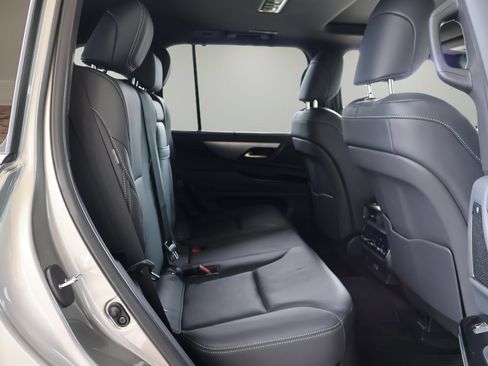 Used 2024 Lexus LX 600 F Sport AWD/4WD image 21