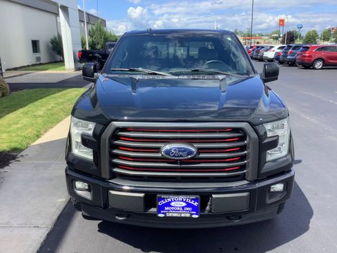 Used 2017 Ford F150 Lariat w/ Equipment Group 502A Luxury AWD/4WD image 3