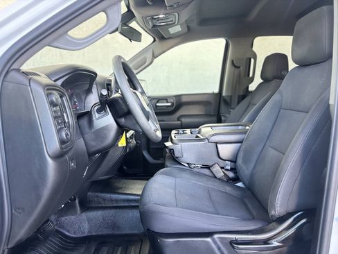 Used 2019 Chevrolet Silverado 1500 W/T w/ WT Convenience Package AWD/4WD image 14