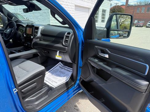 New 2026 RAM 1500 Big Horn AWD/4WD image 17