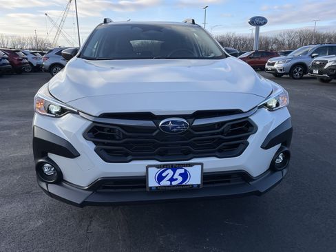Used 2025 Subaru Crosstrek 2.0i Premium image 8