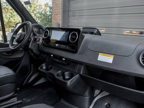 New 2026 Mercedes-Benz Sprinter 2500 image 19