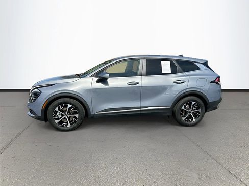 Used 2024 Kia Sportage EX image 4