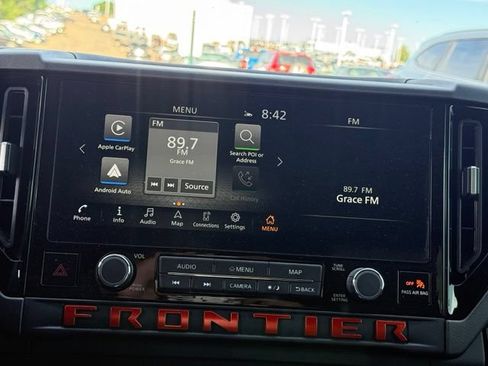 Used 2025 Nissan Frontier PRO-4X w/ Pro Premium Package AWD/4WD image 17