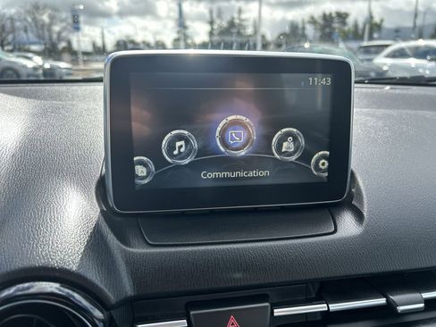 Used 2018 Toyota Yaris iA image 16