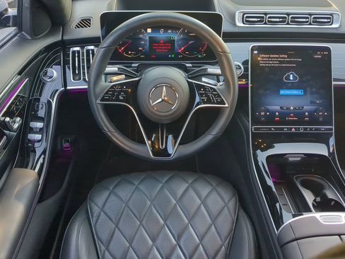 Used 2022 Mercedes-Benz S 580 4MATIC Sedan image 13