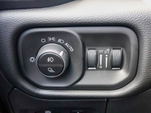 New 2026 RAM 1500 Laramie AWD/4WD image 28