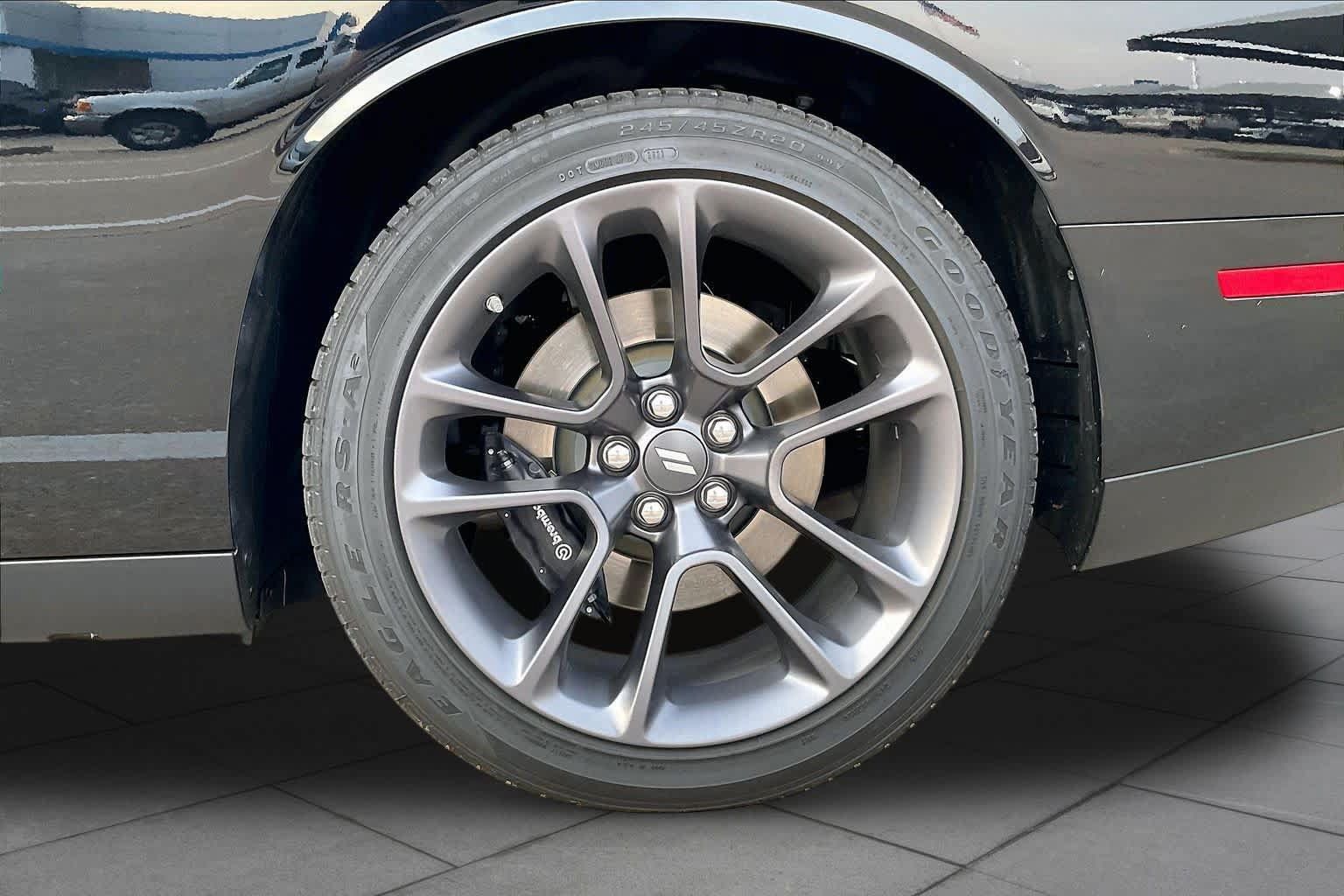 Used 2023 Dodge Challenger R/T Scat Pack RWD image 12