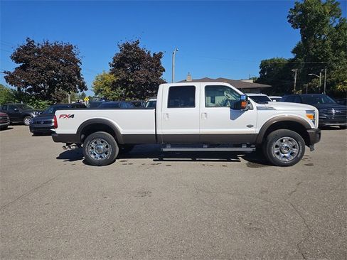 Certified 2016 Ford F350 King Ranch w/ King Ranch w/Chrome Package image 4