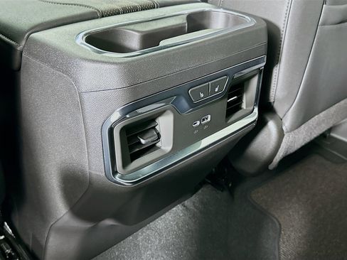 New 2026 Chevrolet Silverado 1500 High Country AWD/4WD image 28