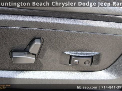 Used 2022 RAM 2500 Laramie image 46