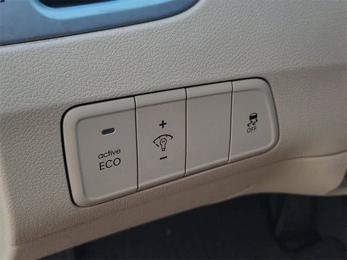 Used 2014 Hyundai Elantra SE w/ Option Group 02 image 22