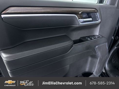 Certified 2025 Chevrolet Silverado 1500 LT image 23