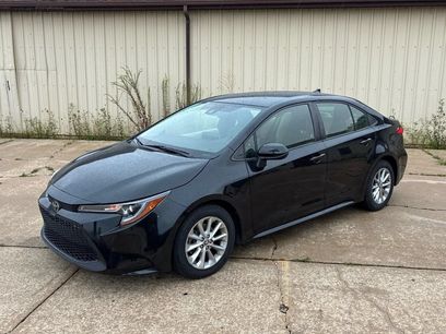 Used 2021 Toyota Corolla LE w/ LE Convenience Package