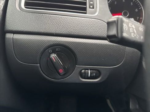 Used 2014 Volkswagen Jetta SE image 20