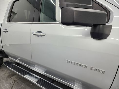 Used 2020 Chevrolet Silverado 3500 LTZ w/ LTZ Plus Package image 25