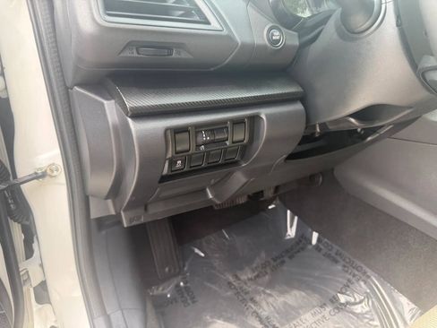 Used 2022 Subaru Impreza 2.0i AWD/4WD image 18