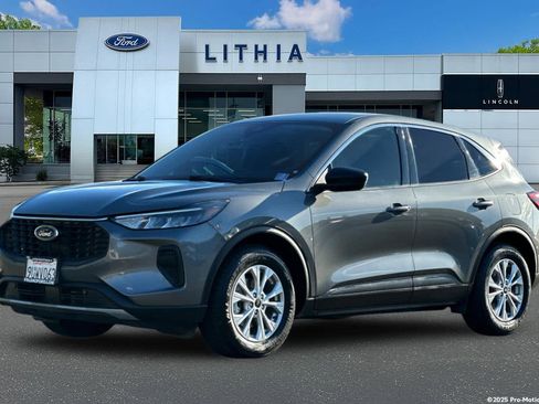 Certified 2024 Ford Escape Active image 1