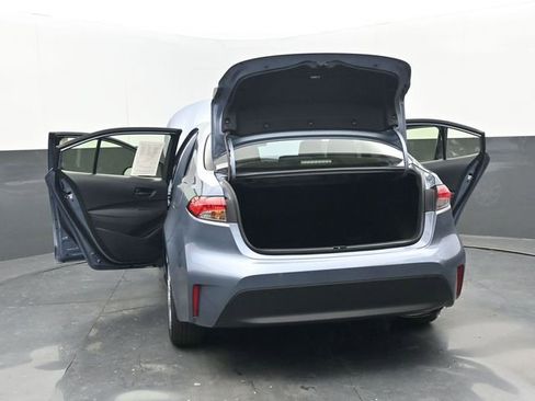 Used 2026 Toyota Corolla LE image 33