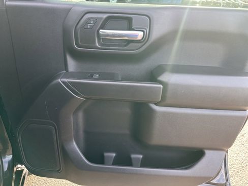 Used 2024 Chevrolet Silverado 1500 Custom Trail Boss image 28