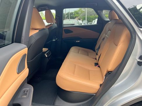 Certified 2025 Lexus RX 350 FWD w/ Technology Package image 18