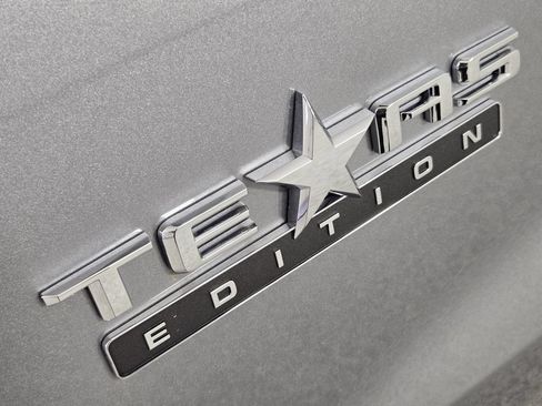 New 2026 Chevrolet Silverado 1500 LT w/ Texas Edition Plus RWD image 13