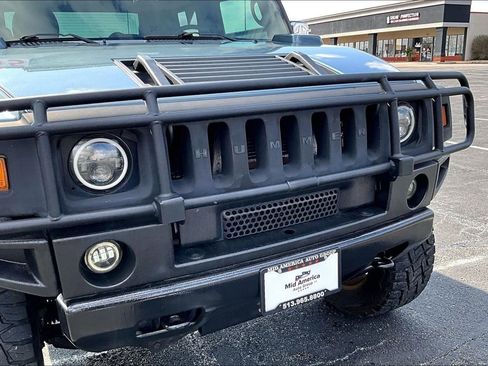 Used 2005 HUMMER H2 SUT w/ Preferred Equipment Group image 27