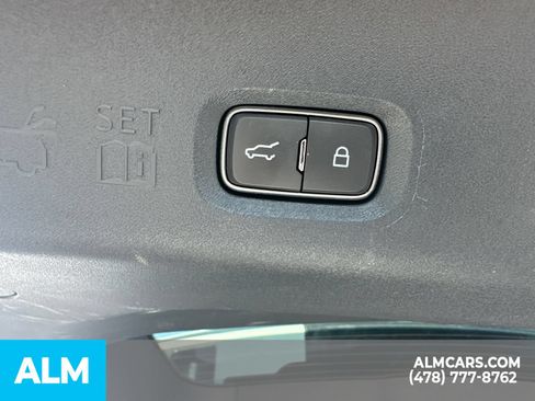 Used 2025 Ford Expedition Max Active AWD/4WD image 24
