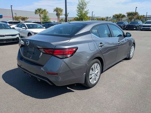 Used 2021 Nissan Sentra S FWD image 3