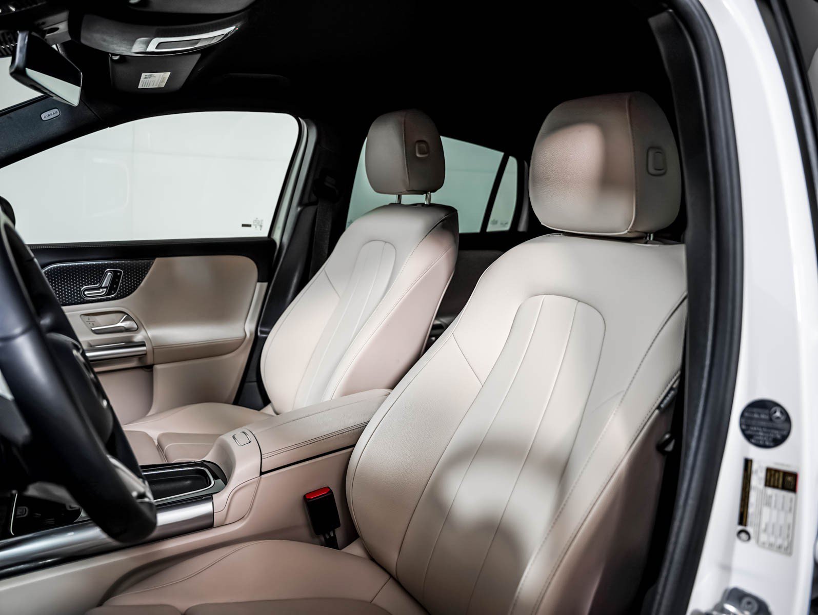 Certified 2026 Mercedes-Benz GLA 250 image 8