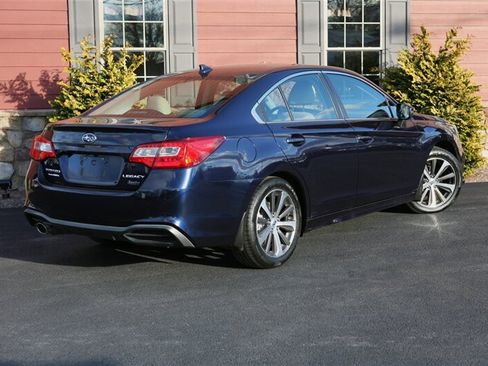 Used 2018 Subaru Legacy 2.5i Limited w/ Popular Package #2A image 5
