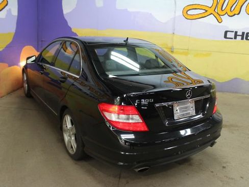 Used 2010 Mercedes-Benz C 300 4MATIC Sedan image 6