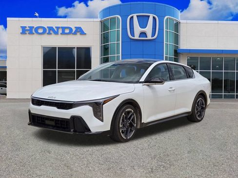 Used 2025 Kia K4 GT-Line w/ GT-Line Premium Package FWD image 25