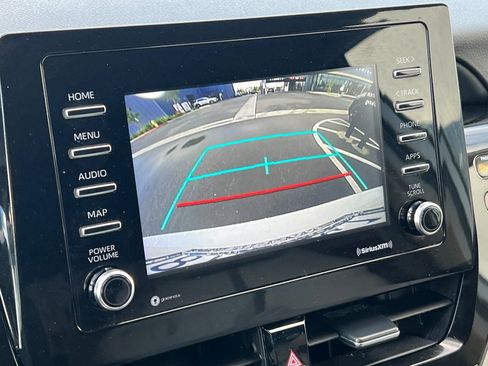 Used 2022 Toyota Camry SE image 27