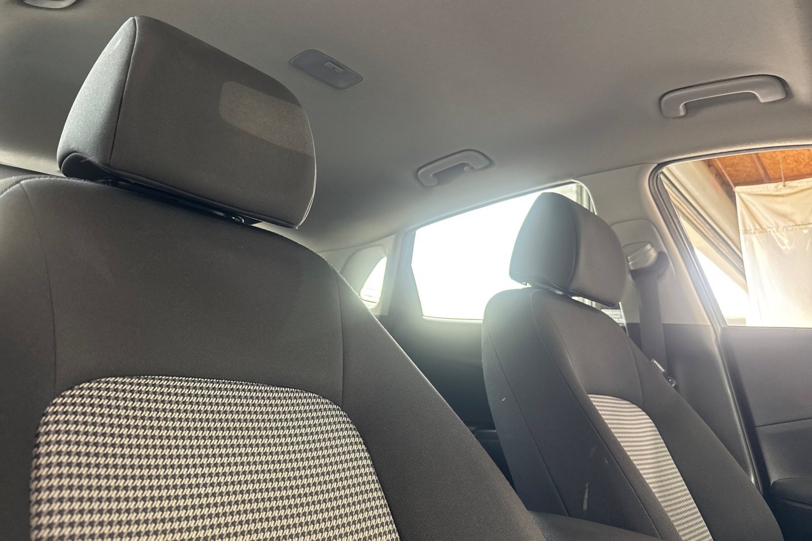 Used 2019 Hyundai Kona SEL FWD image 30