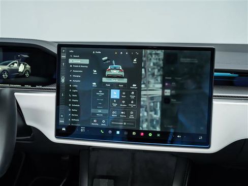 Used 2022 Tesla Model X Plaid image 33