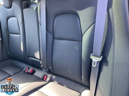 Used 2018 Tesla Model 3 Long Range RWD image 29