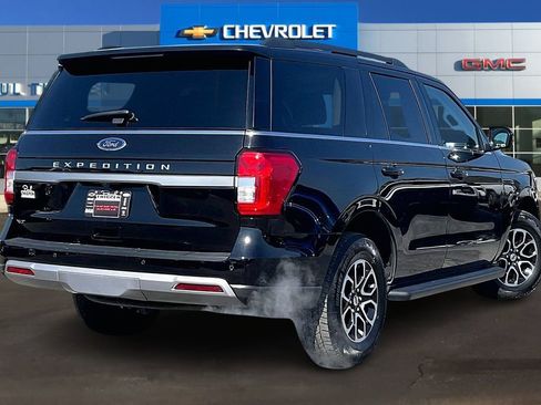 Used 2024 Ford Expedition XLT image 6