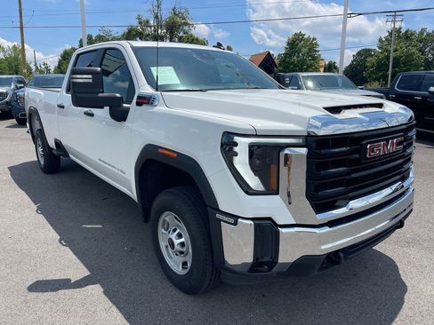 Used 2025 GMC Sierra 2500 Pro w/ Convenience Package image 7